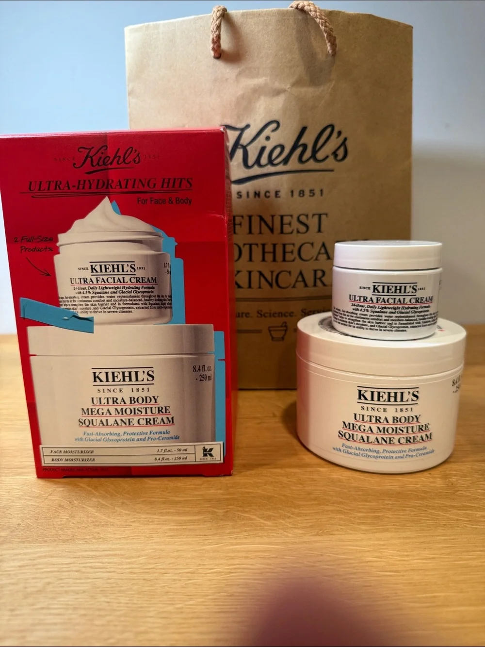 New Kiehl’s Ultra Hydrating Hits Gift Set Face & Body Cream Duo Full Size + Bag